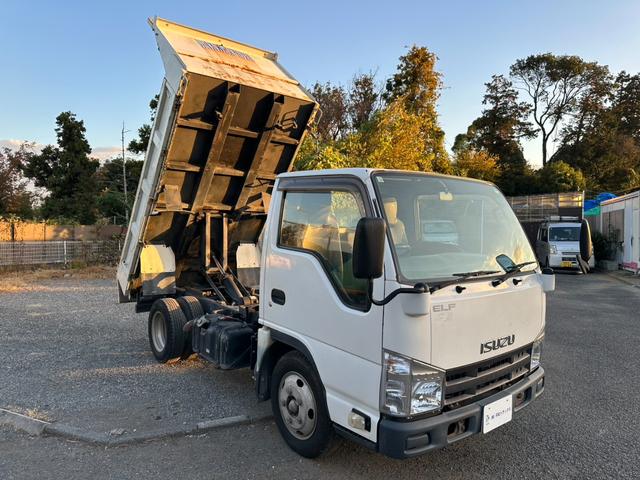 エルフトラック 3t ダンプ ワンオーナー 全低床 ETC スマートキー フロア6MT 後輪ダブル TKG-NKR85AD 4JJ1 3人乗り 最大積載量3000kg 長さ469cm 幅169cm 高さ198cm(8枚目)