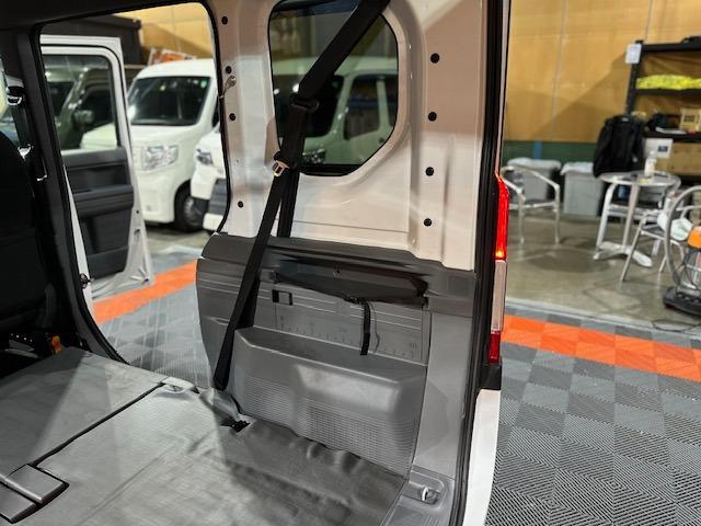 Ｎ－ＶＡＮ Ｇ・ホンダセンシング　ワンオーナー・ホンダセンシング・クルーズコントロール・キーレス・スペアキー・ＰＷ・ＰＶガラス・オートエアコン・ＣＶＴ・両側スライドドア・保証書・取説・記録簿（61枚目）