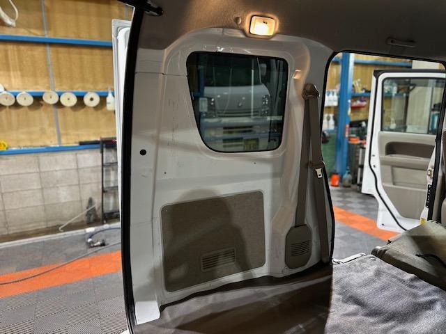 エブリイ ジョイン　☆４速オートマ☆ナビ☆バックカメラ☆ＴＶ☆Ｂｌｕｅｔｏｏｔｈ☆リアヒーター☆電動格納ミラー☆パワーウインドウ☆キーレス☆プライバシーガラス☆禁煙車☆記録簿☆保証書☆取説（62枚目）
