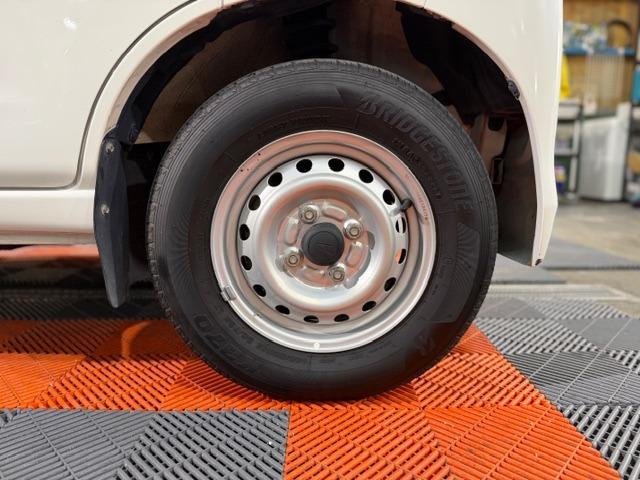 ハイゼットカーゴ ＤＸ　禁煙車・記録簿・４速オートマ・パワーウインドウ・キーレス・プライバシーガラス・荷室マット新品・両側スライドドア・フルフラットシート・保証書・取説（34枚目）
