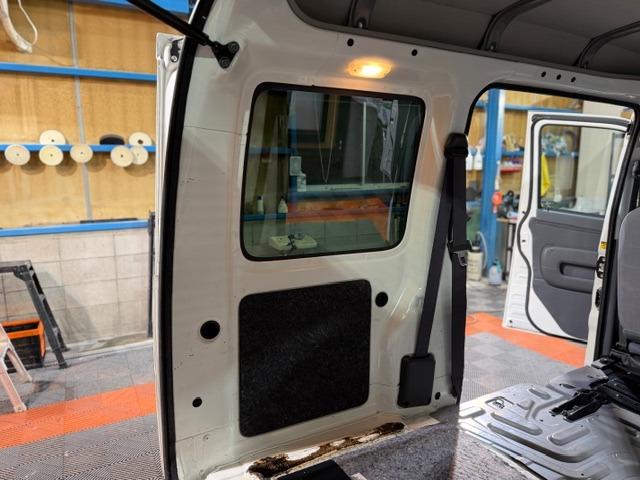ハイゼットカーゴ ＤＸ　禁煙車・記録簿・４速オートマ・パワーウインドウ・キーレス・プライバシーガラス・荷室マット新品・両側スライドドア・フルフラットシート・保証書・取説（57枚目）