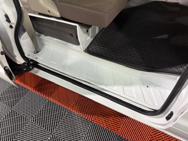 エブリイ ＰＣ　ワンオーナー・禁煙車・記録簿・４速オートマ・デュアルカメラブレーキサポート・衝突被害軽減ブレーキ・パワーウインドウ・キーレス・プライバシーガラス・保証書・取説（58枚目）