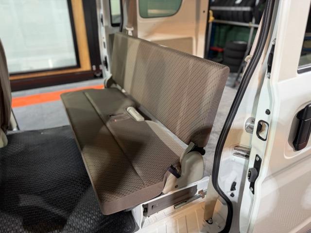 エブリイ ＰＣ　ワンオーナー・禁煙車・記録簿・４速オートマ・デュアルカメラブレーキサポート・衝突被害軽減ブレーキ・パワーウインドウ・キーレス・プライバシーガラス・保証書・取説（60枚目）