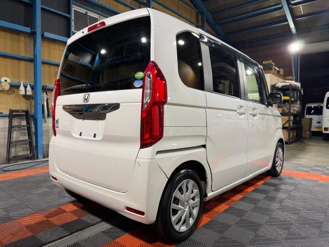 Ｎ－ＢＯＸ Ｇホンダセンシング　ワンオーナー・禁煙車・記録簿・衝突被害軽減ブレーキ・アダプティブクルーズコントロール・ナビ・バックカメラ・Ｂｌｕｅｔｏｏｔｈ・プッシュスタート・電動格納ミラー・スマートキー・ＥＴＣ・保証書・取説（13枚目）