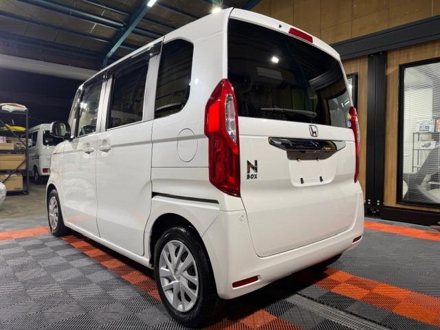 Ｎ－ＢＯＸ Ｇホンダセンシング　ワンオーナー・禁煙車・記録簿・衝突被害軽減ブレーキ・アダプティブクルーズコントロール・ナビ・バックカメラ・Ｂｌｕｅｔｏｏｔｈ・プッシュスタート・電動格納ミラー・スマートキー・ＥＴＣ・保証書・取説（14枚目）