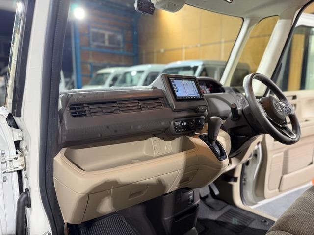 Ｎ－ＢＯＸ Ｇホンダセンシング　ワンオーナー・禁煙車・記録簿・衝突被害軽減ブレーキ・アダプティブクルーズコントロール・ナビ・バックカメラ・Ｂｌｕｅｔｏｏｔｈ・プッシュスタート・電動格納ミラー・スマートキー・ＥＴＣ・保証書・取説（41枚目）