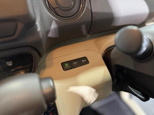 Ｎ－ＢＯＸ Ｇホンダセンシング　ワンオーナー・禁煙車・記録簿・衝突被害軽減ブレーキ・アダプティブクルーズコントロール・ナビ・バックカメラ・Ｂｌｕｅｔｏｏｔｈ・プッシュスタート・電動格納ミラー・スマートキー・ＥＴＣ・保証書・取説（50枚目）