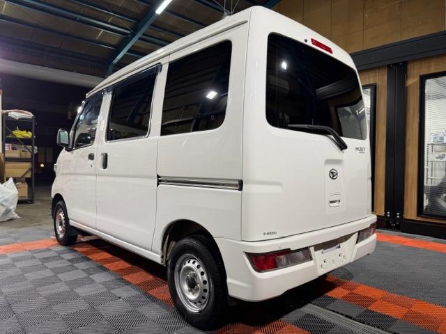 ハイゼットカーゴ ＤＸ　ＳＡＩＩＩ　ワンオーナー・禁煙車・記録簿・衝突被害軽減ブレーキ・パートタイム４ＷＤ・４速オートマ・パワーウインドウ・キーレス・プライバシーガラス・保証書・取説（14枚目）