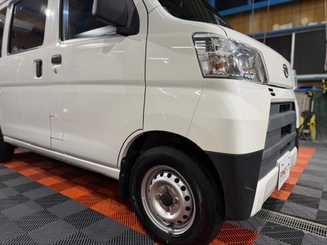 ハイゼットカーゴ ＤＸ　ＳＡＩＩＩ　ワンオーナー・禁煙車・記録簿・衝突被害軽減ブレーキ・パートタイム４ＷＤ・４速オートマ・パワーウインドウ・キーレス・プライバシーガラス・保証書・取説（26枚目）