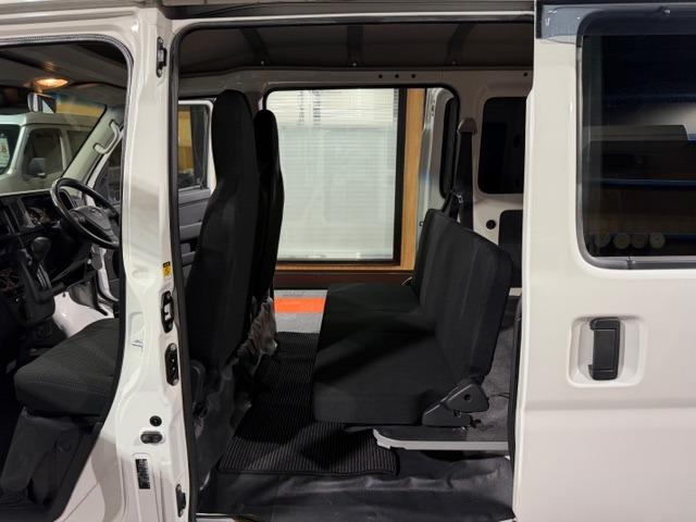 ハイゼットカーゴ ＤＸ　ＳＡＩＩＩ　ワンオーナー・禁煙車・記録簿・衝突被害軽減ブレーキ・パートタイム４ＷＤ・４速オートマ・パワーウインドウ・キーレス・プライバシーガラス・保証書・取説（55枚目）
