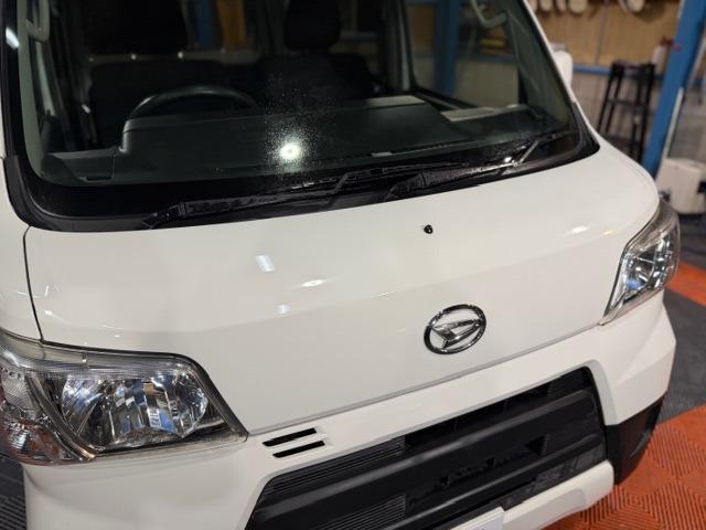 ハイゼットカーゴ クルーズＳＡＩＩＩ　ビジネスパッケージ・ワンオーナー・禁煙車・記録簿・ナビ・バックカメラ・電動格納ミラー・パワーウインドウ・キーレス・プライバシーガラス・保証書・取説（26枚目）