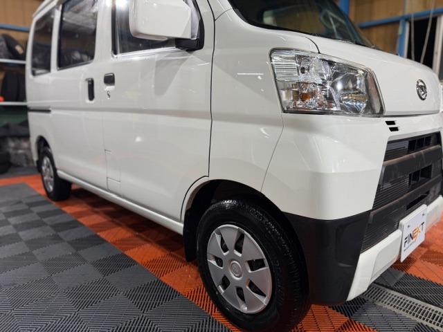 ハイゼットカーゴ クルーズＳＡＩＩＩ　ビジネスパッケージ・ワンオーナー・禁煙車・記録簿・ナビ・バックカメラ・電動格納ミラー・パワーウインドウ・キーレス・プライバシーガラス・保証書・取説（27枚目）