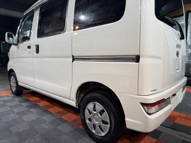 ハイゼットカーゴ クルーズＳＡＩＩＩ　ビジネスパッケージ・ワンオーナー・禁煙車・記録簿・ナビ・バックカメラ・電動格納ミラー・パワーウインドウ・キーレス・プライバシーガラス・保証書・取説（31枚目）