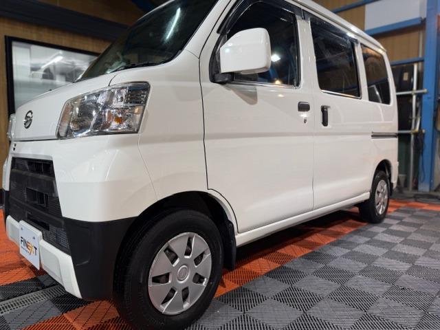 ハイゼットカーゴ クルーズＳＡＩＩＩ　ビジネスパッケージ・ワンオーナー・禁煙車・記録簿・ナビ・バックカメラ・電動格納ミラー・パワーウインドウ・キーレス・プライバシーガラス・保証書・取説（33枚目）
