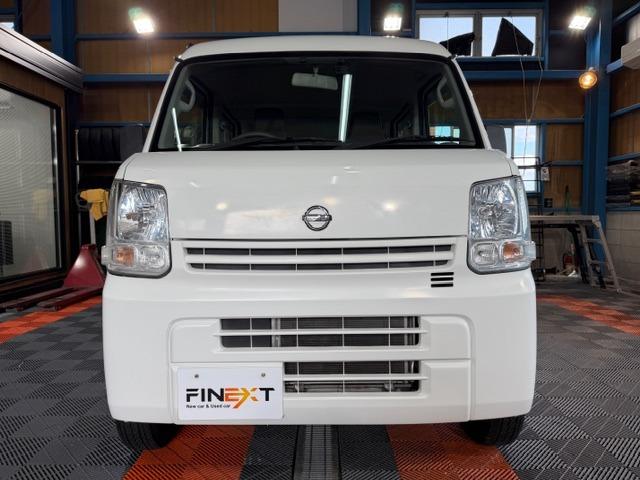 NV100クリッパーバン DX ワンオーナー・禁煙車・記録簿・パートタイム4WD・走行2万キロ・2nd発進・フルフラット・ETC・保証書・取説(5枚目)