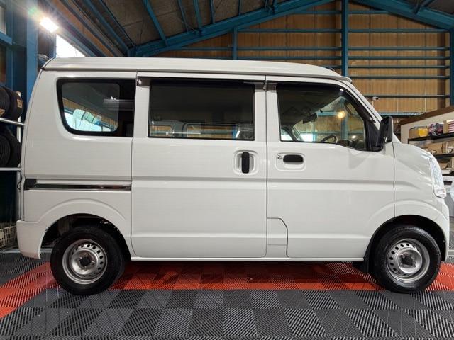 NV100クリッパーバン DX ワンオーナー・禁煙車・記録簿・パートタイム4WD・走行2万キロ・2nd発進・フルフラット・ETC・保証書・取説(9枚目)