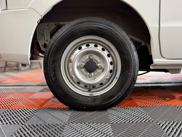 NV100クリッパーバン DX ワンオーナー・禁煙車・記録簿・パートタイム4WD・走行2万キロ・2nd発進・フルフラット・ETC・保証書・取説(33枚目)