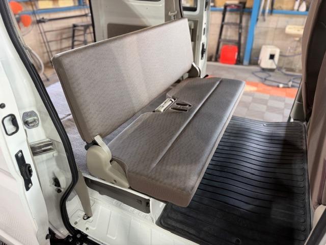 NV100クリッパーバン DX ワンオーナー・禁煙車・記録簿・パートタイム4WD・走行2万キロ・2nd発進・フルフラット・ETC・保証書・取説(52枚目)