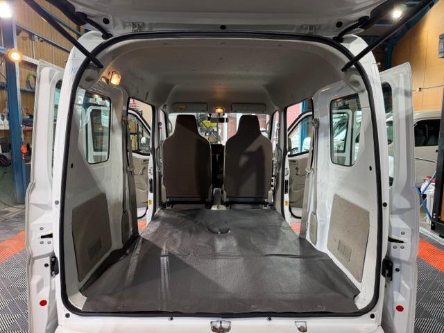 NV100クリッパーバン DX ワンオーナー・禁煙車・記録簿・パートタイム4WD・走行2万キロ・2nd発進・フルフラット・ETC・保証書・取説(56枚目)