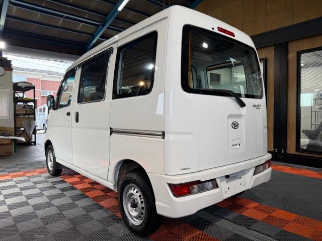 ハイゼットカーゴ スペシャルＳＡＩＩＩ　ワンオーナー・禁煙車・記録簿・純正ＬＥＤヘッドライト・オートライト・４速オートマ・スマートアシスト・オートハイビーム・アイドリングストップ・パワーウインドウ・ナビ・バックカメラ・Ｂｌｕｅｔｏｏｔｈ・（14枚目）