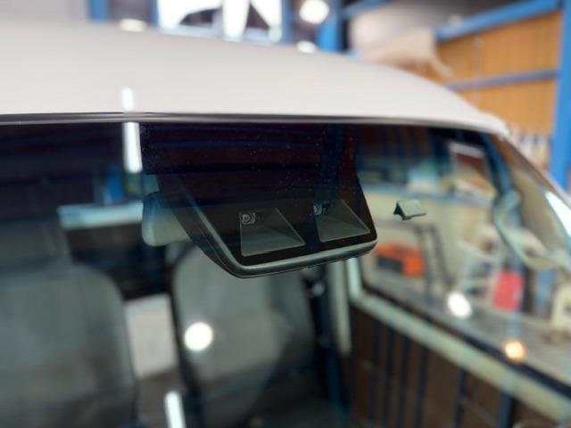 ハイゼットカーゴ スペシャルＳＡＩＩＩ　ワンオーナー・禁煙車・記録簿・純正ＬＥＤヘッドライト・オートライト・４速オートマ・スマートアシスト・オートハイビーム・アイドリングストップ・パワーウインドウ・ナビ・バックカメラ・Ｂｌｕｅｔｏｏｔｈ・（20枚目）