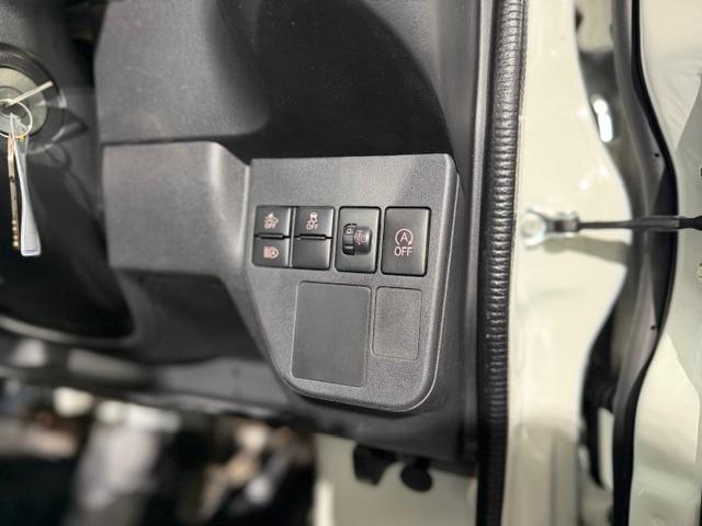 ハイゼットカーゴ スペシャルＳＡＩＩＩ　ワンオーナー・禁煙車・記録簿・純正ＬＥＤヘッドライト・オートライト・４速オートマ・スマートアシスト・オートハイビーム・アイドリングストップ・パワーウインドウ・ナビ・バックカメラ・Ｂｌｕｅｔｏｏｔｈ・（50枚目）