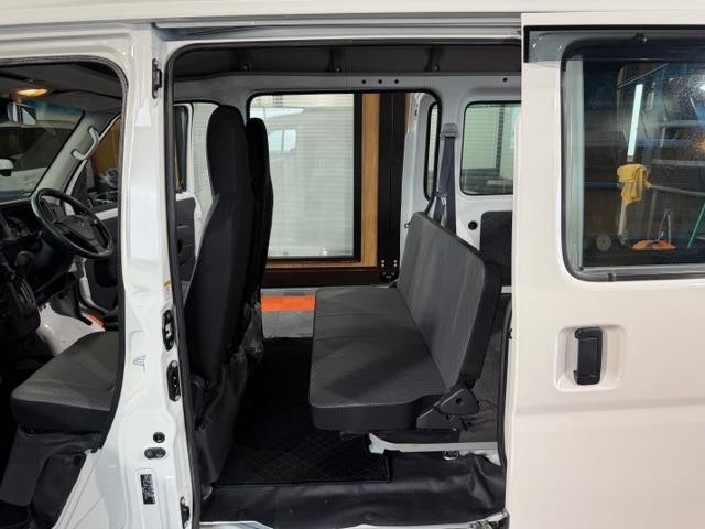 ハイゼットカーゴ スペシャルＳＡＩＩＩ　ワンオーナー・禁煙車・記録簿・純正ＬＥＤヘッドライト・オートライト・４速オートマ・スマートアシスト・オートハイビーム・アイドリングストップ・パワーウインドウ・ナビ・バックカメラ・Ｂｌｕｅｔｏｏｔｈ・（56枚目）