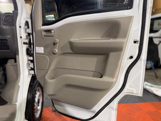 エブリイ PA 禁煙車・タイヤ4本新品・両側スライドドア・フルフラットシート・遠保販売・事業用登録・中古ルーフキャリア(33枚目)