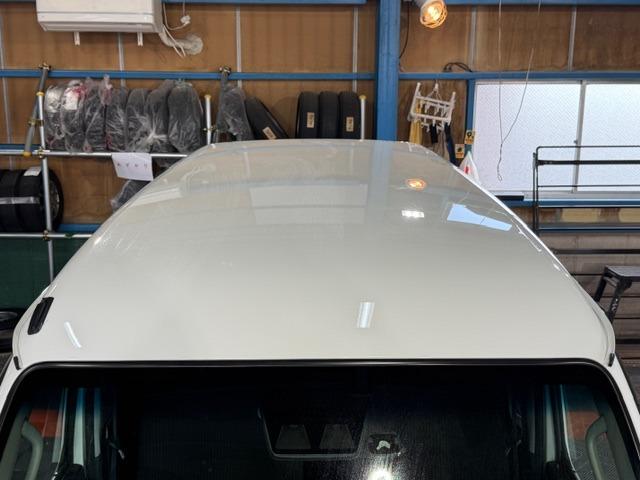 ハイゼットカーゴ クルーズＳＡＩＩＩ　ワンオーナー・４速オートマ・禁煙車・スマートアシスト３・メモリーナビ・バックカメラ・キーレス・電動格納ミラー・ＰＷ・プライバシーガラス・両側スライドドア・保証書・取説（18枚目）