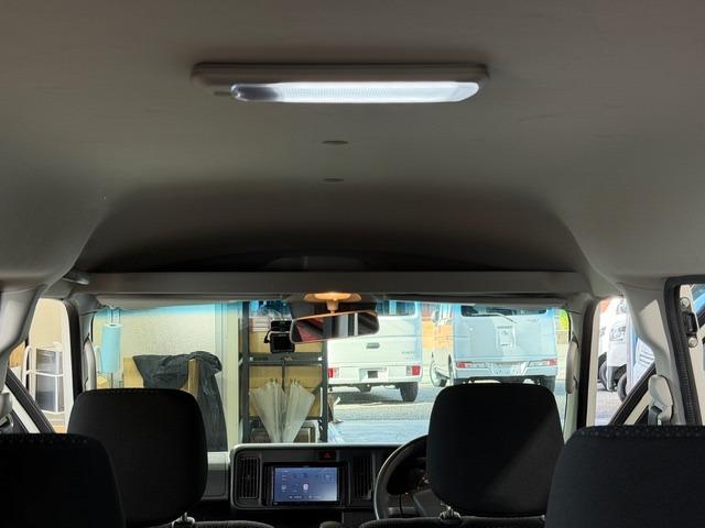 ハイゼットカーゴ クルーズＳＡＩＩＩ　ワンオーナー・４速オートマ・禁煙車・スマートアシスト３・メモリーナビ・バックカメラ・キーレス・電動格納ミラー・ＰＷ・プライバシーガラス・両側スライドドア・保証書・取説（58枚目）