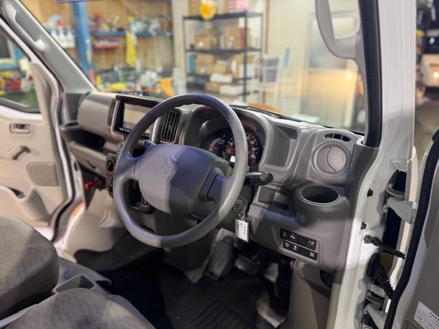 エブリイ ＰＡ　ワンオーナー・スズキセーフティサポート・デュアルカメラブレーキ・禁煙車・オートライト・メモリーナビ・バックカメラ・タコメーター・パーキングソナー・集中ロック・両側スライドドア・保証書・取説（39枚目）
