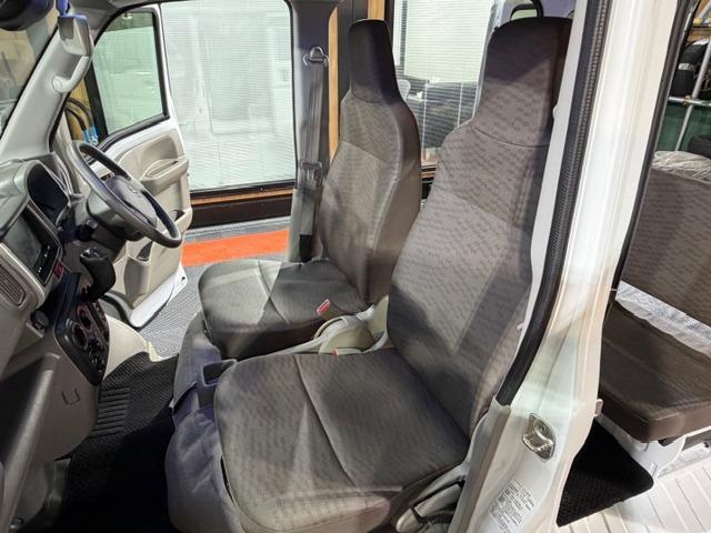 エブリイ ＰＡ　ワンオーナー・スズキセーフティサポート・デュアルカメラブレーキ・禁煙車・オートライト・メモリーナビ・バックカメラ・タコメーター・パーキングソナー・集中ロック・両側スライドドア・保証書・取説（43枚目）