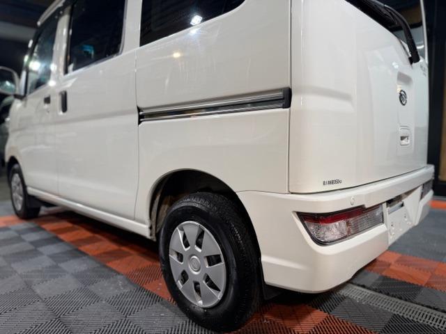 ハイゼットカーゴ クルーズＳＡＩＩＩ　ワンオーナー・記録簿・スマートアシスト３・禁煙車・メモリーナビ・バックカメラ・キーレス・電動格納ミラー・全席ＰＷ・オーバーヘッドシェルフ・両側スライドドア・保証書・取説（32枚目）