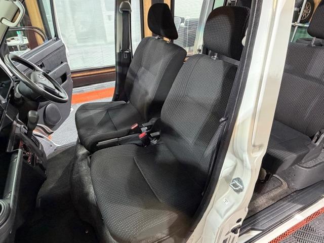 ハイゼットカーゴ クルーズＳＡＩＩＩ　ワンオーナー・記録簿・スマートアシスト３・禁煙車・メモリーナビ・バックカメラ・キーレス・電動格納ミラー・全席ＰＷ・オーバーヘッドシェルフ・両側スライドドア・保証書・取説（45枚目）