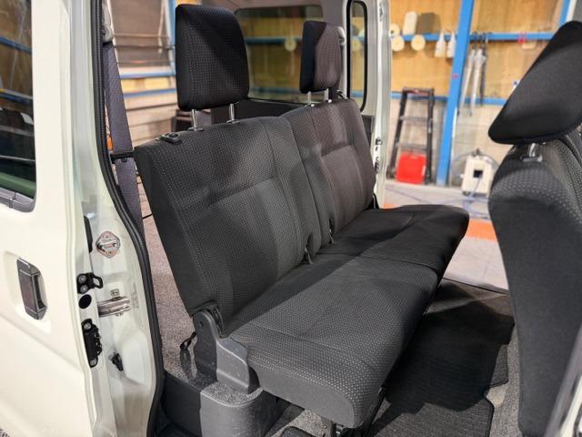 ハイゼットカーゴ クルーズＳＡＩＩＩ　ワンオーナー・記録簿・スマートアシスト３・禁煙車・メモリーナビ・バックカメラ・キーレス・電動格納ミラー・全席ＰＷ・オーバーヘッドシェルフ・両側スライドドア・保証書・取説（57枚目）