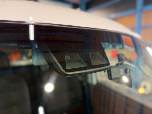 ハイゼットカーゴ ＤＸ　ＳＡＩＩＩ　ワンオーナー・禁煙車・記録簿・純正ＬＥＤヘッドライト・スマートアシスト・オートライト・ナビ・Ｂｌｕｅｔｏｏｔｈ・フルセグＴＶ・パワーウインドウ・キーレス・ＰＶガラス・荷室マット新品・保証書・取説（21枚目）