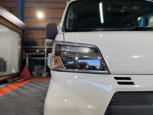 ハイゼットカーゴ ＤＸ　ＳＡＩＩＩ　ワンオーナー・禁煙車・記録簿・純正ＬＥＤヘッドライト・スマートアシスト・オートライト・ナビ・Ｂｌｕｅｔｏｏｔｈ・フルセグＴＶ・パワーウインドウ・キーレス・ＰＶガラス・荷室マット新品・保証書・取説（23枚目）