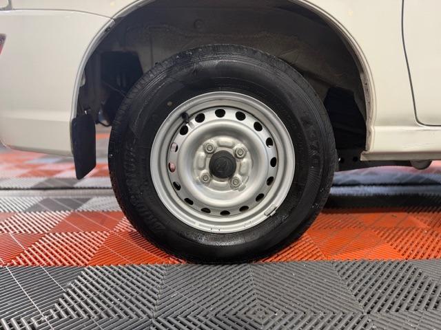 ハイゼットカーゴ ＤＸ　ＳＡＩＩＩ　ワンオーナー・禁煙車・記録簿・純正ＬＥＤヘッドライト・スマートアシスト・オートライト・ナビ・Ｂｌｕｅｔｏｏｔｈ・フルセグＴＶ・パワーウインドウ・キーレス・ＰＶガラス・荷室マット新品・保証書・取説（36枚目）