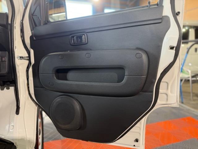 ハイゼットカーゴ ＤＸ　ＳＡＩＩＩ　ワンオーナー・禁煙車・記録簿・純正ＬＥＤヘッドライト・スマートアシスト・オートライト・ナビ・Ｂｌｕｅｔｏｏｔｈ・フルセグＴＶ・パワーウインドウ・キーレス・ＰＶガラス・荷室マット新品・保証書・取説（38枚目）