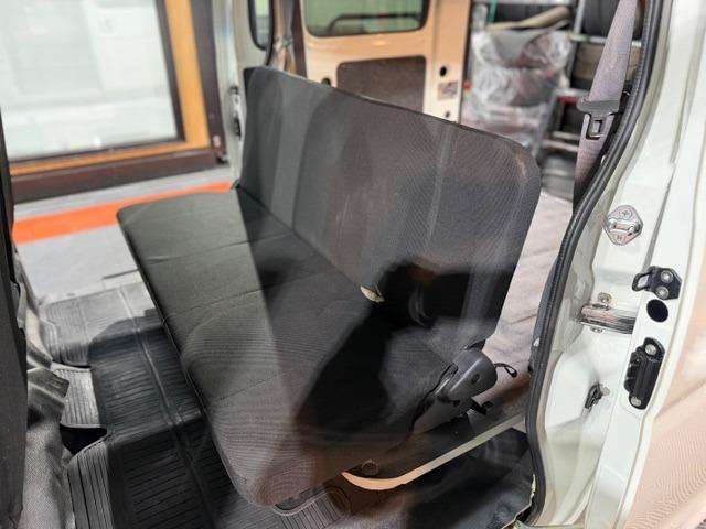 ハイゼットカーゴ ＤＸ　ＳＡＩＩＩ　ワンオーナー・スマートアシスト３・パーキングソナー・フルＬＥＤヘッドライト・キーレス・ＰＷ・プライバシーガラス・メモリーナビ・Ｂｌｕｅｔｏｏｔｈオーディオ・両側スライドドア・保証書・取説（58枚目）