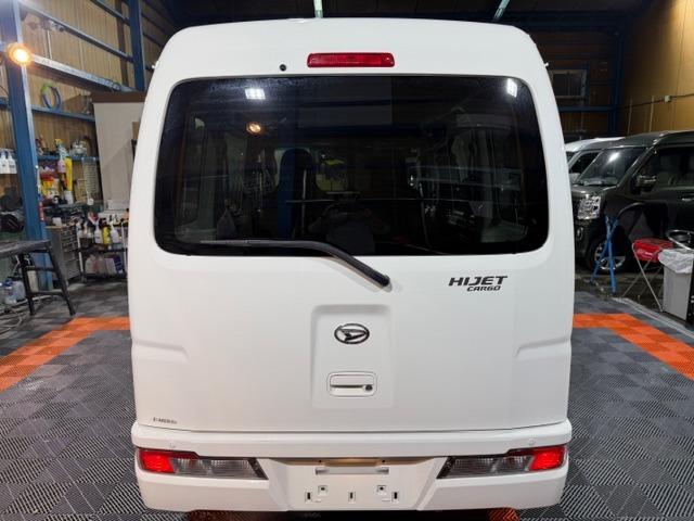 ハイゼットカーゴ ＤＸ　ＳＡＩＩＩ　記録簿・納車時新品タイヤ・純正ＬＥＤヘッドライト・オートライト・４速オートマ・スマートアシスト・アイドリングストップ・オートハイビーム・パワーウインドウ・キーレス・プライバシーガラス・保証書・取説（30枚目）