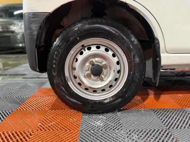 ハイゼットカーゴ ＤＸ　ワンオーナー・禁煙車・記録簿・アイドリングストップ・４速オートマ・ＥＴＣ・パワーウインドウ・キーレス・プライバシーガラス・保証書・取説（33枚目）