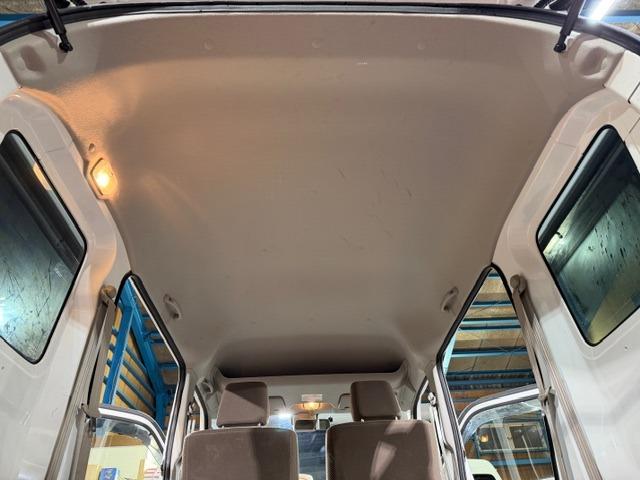 スクラム バスター ワンオーナー・禁煙車・記録簿・ナビ・Bluetooth・電動格納ミラー・リアヒーター・全席パワーウインドウ・キーレス・プライバシーガラス・保証書・取説(64枚目)