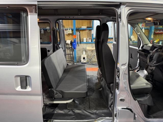 ハイゼットカーゴ スペシャルSAIII ワンオーナー・禁煙車・記録簿・純正LEDヘッドライト・スマートアシスト・4速オートマ・アイドリングストップ・オートハイビーム・社外オーディオ・ドアスピーカー・両側スライドドア・保証書・取説(52枚目)