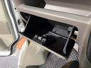 ＰＣ　ワンオーナー・禁煙車・記録簿・４速オートマ・デュアルカメラブレーキサポート・衝突被害軽減ブレーキ・パワーウインドウ・キーレス・プライバシーガラス・保証書・取説（52枚目）