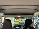 運転席頭上にはオーバーヘッドコンソールの装備!