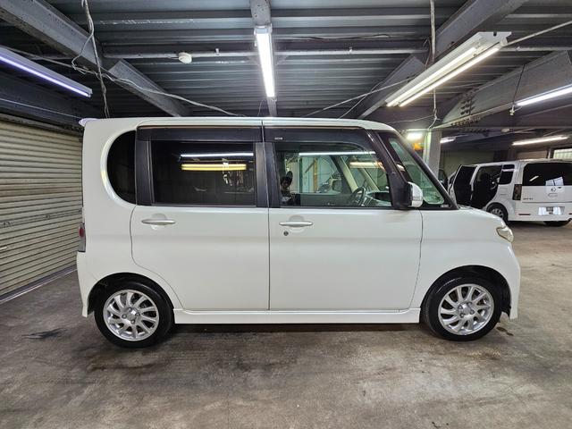 タント カスタムＲＳ　ＩＣターボ　地デジ　ＥＴＣ　パワスラ　スマートキー　オーバーヘッドコンソール　ＭＯＭＯステ　フルフラットシート　電格ミラー　修復歴なし　イルミ　室内クリーニング済み（13枚目）