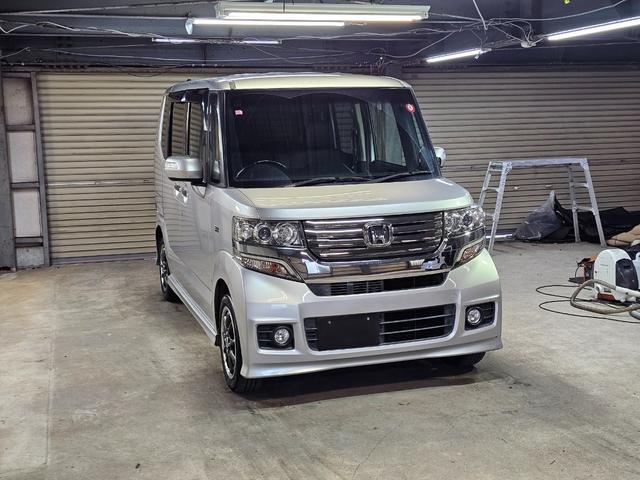 Ｎ－ＢＯＸカスタム Ｇ・ターボパッケージ　Ｂｌｕｅｔｏｏｔｈ接続　バックカメラ　クルーズコントロール　地デジ　両側パワスラ　パドルシフト　オートライト　タイミングチェーン　修復歴なし　プッシュスタート　オートエアコン　室内クリーニング済み（2枚目）