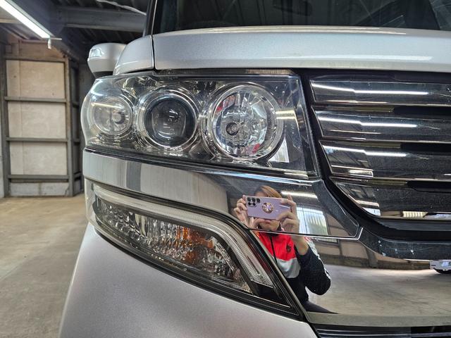 Ｎ－ＢＯＸカスタム Ｇ・ターボパッケージ　Ｂｌｕｅｔｏｏｔｈ接続　バックカメラ　クルーズコントロール　地デジ　両側パワスラ　パドルシフト　オートライト　タイミングチェーン　修復歴なし　プッシュスタート　オートエアコン　室内クリーニング済み（22枚目）