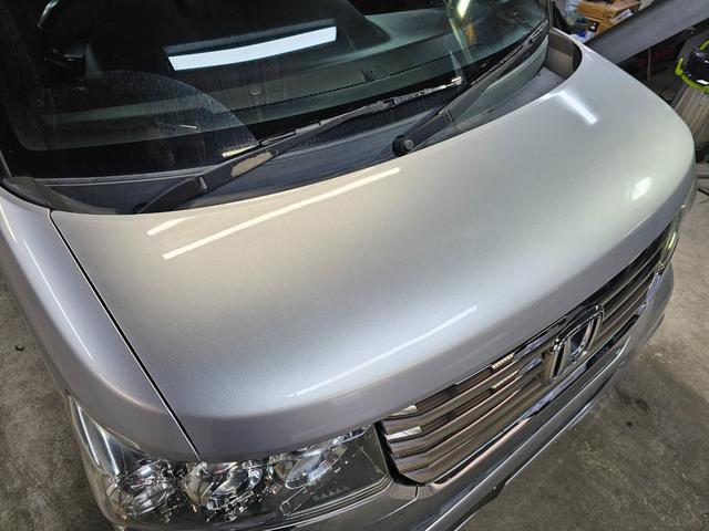 Ｎ－ＢＯＸカスタム Ｇ・ターボパッケージ　Ｂｌｕｅｔｏｏｔｈ接続　バックカメラ　クルーズコントロール　地デジ　両側パワスラ　パドルシフト　オートライト　タイミングチェーン　修復歴なし　プッシュスタート　オートエアコン　室内クリーニング済み（24枚目）